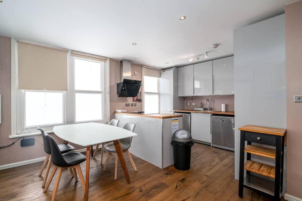 Luxury Apartment Located Near Marble Arch & Baker Street London Kültér fotó